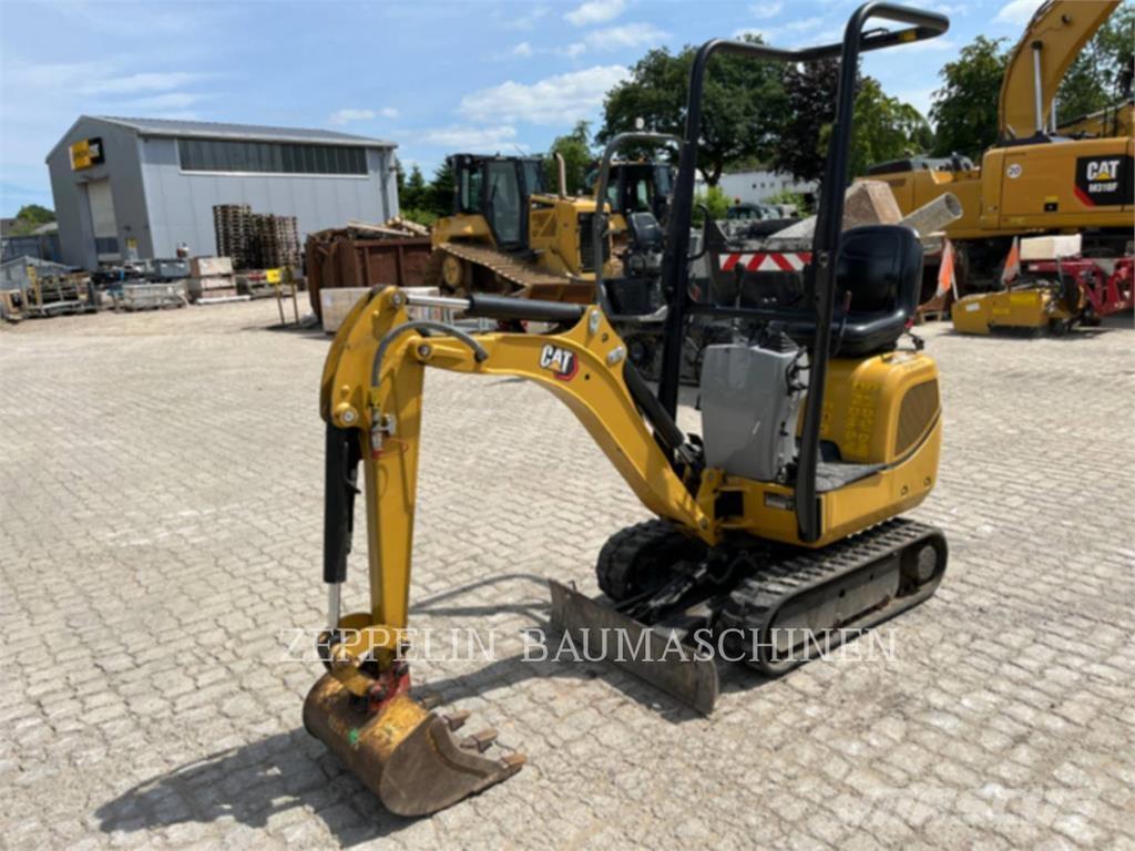 CAT 300.9D Pelle sur chenilles