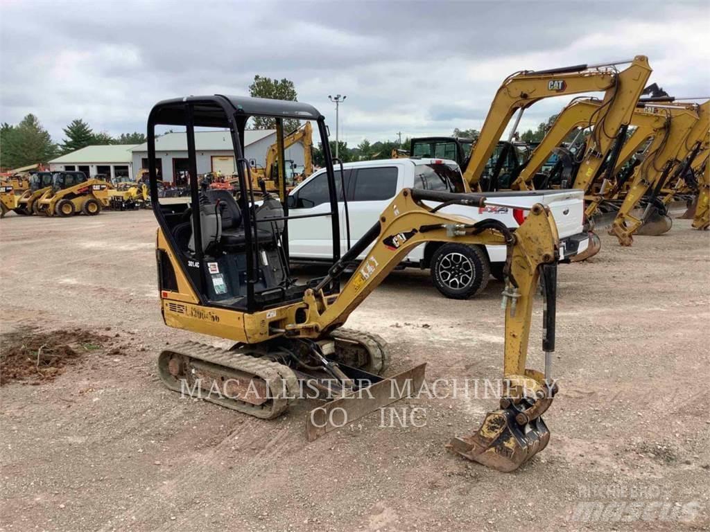 CAT 301.4C Pelle sur chenilles