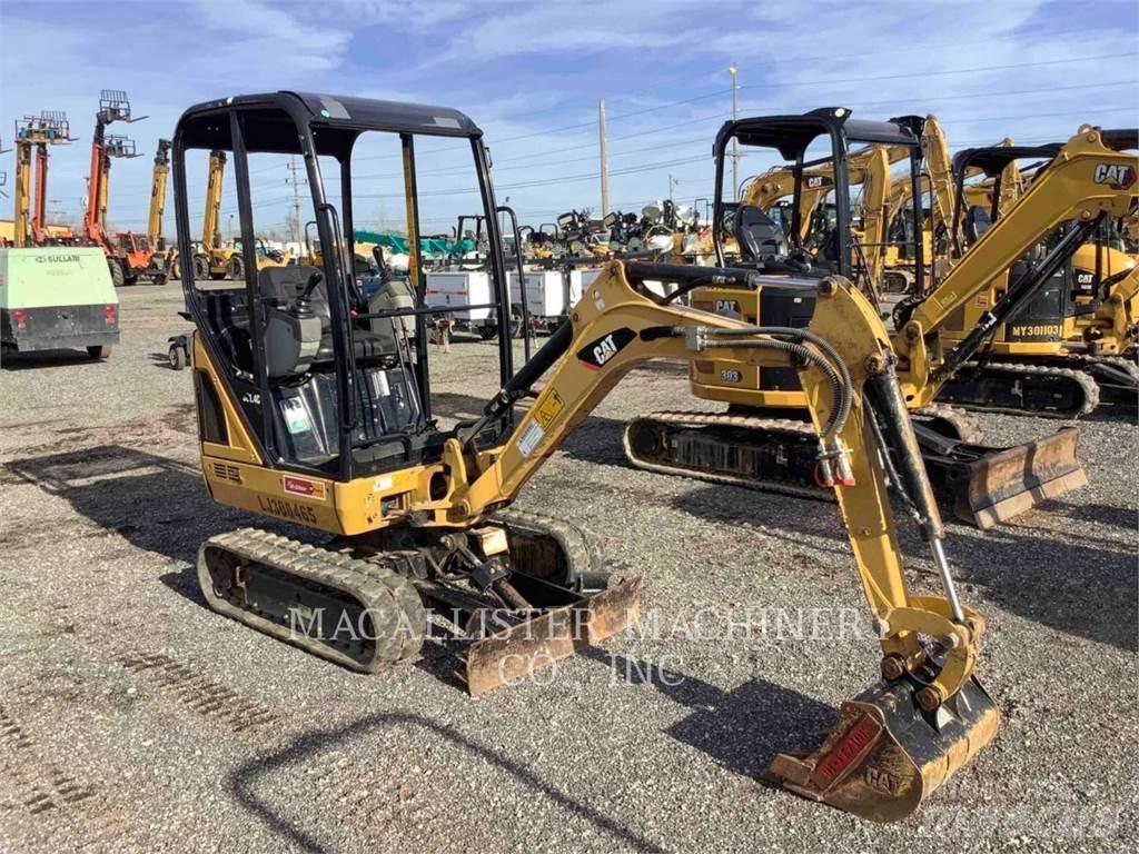 CAT 301.4C Pelle sur chenilles