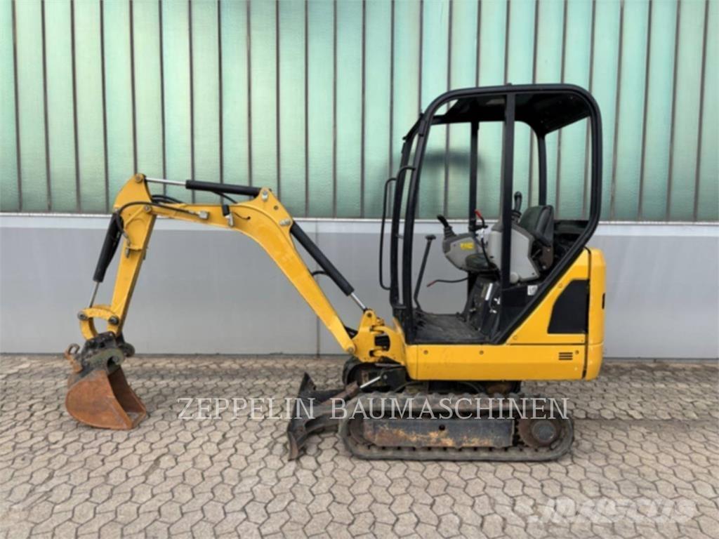 CAT 301.4C Pelle sur chenilles