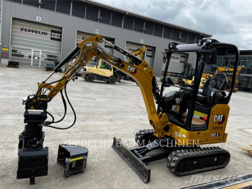 CAT 301.5-05A Pelle sur chenilles