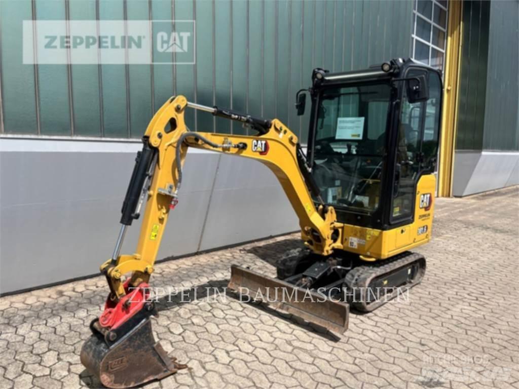 CAT 301.6-05A Pelle sur chenilles
