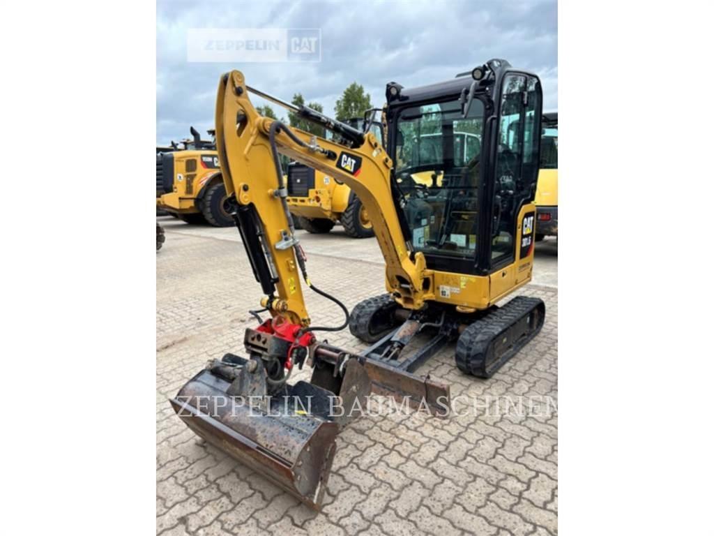 CAT 301.6-05A Pelle sur chenilles