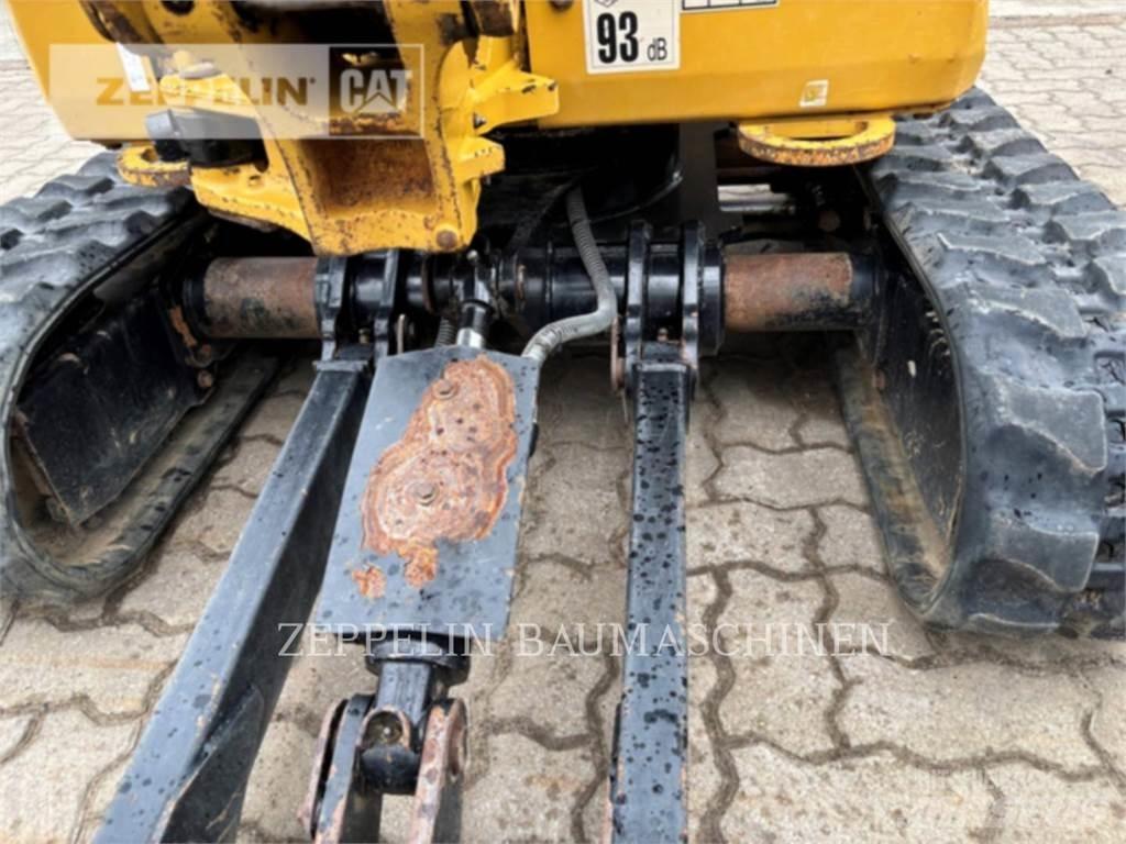 CAT 301.6-05A Pelle sur chenilles
