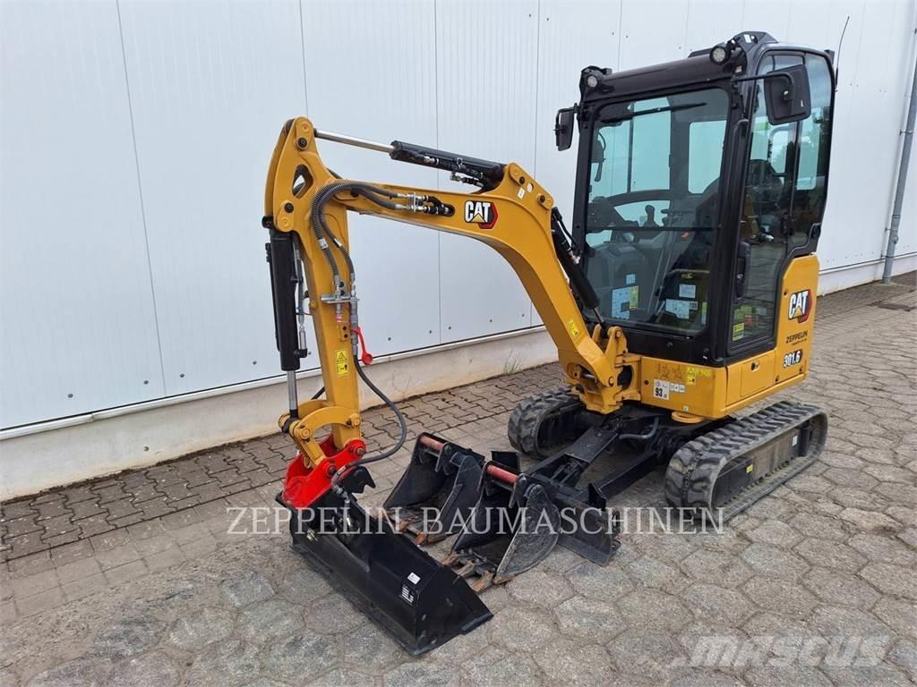 CAT 301.6-05A Pelle sur chenilles