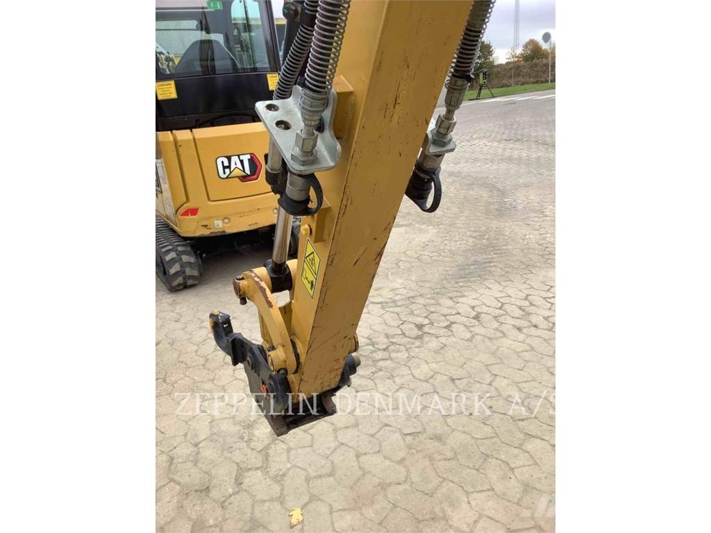 CAT 301.605 Pelle sur chenilles