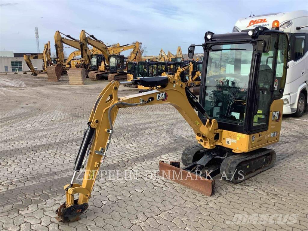 CAT 301.605 Pelle sur chenilles