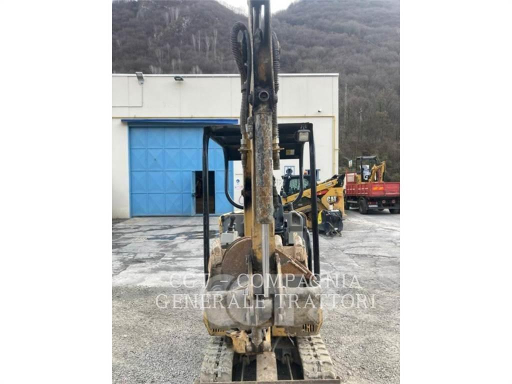 CAT 301.6C Pelle sur chenilles