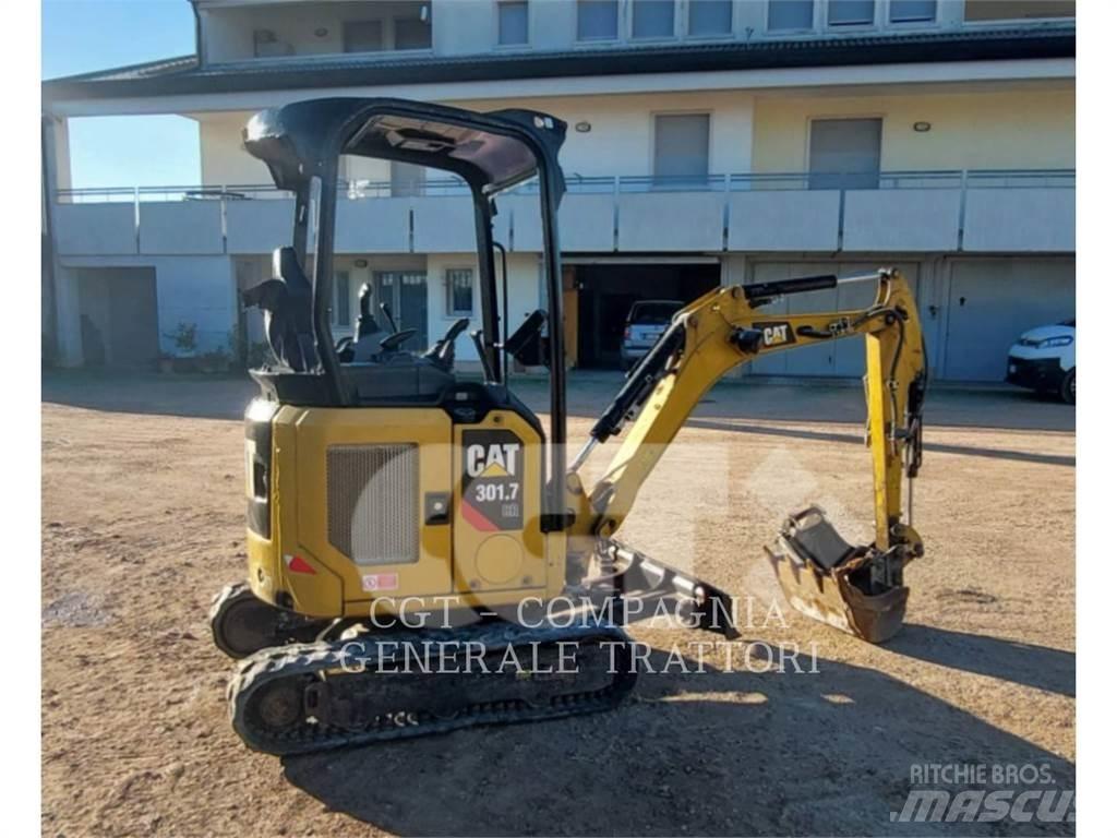 CAT 301.7 Pelle sur chenilles