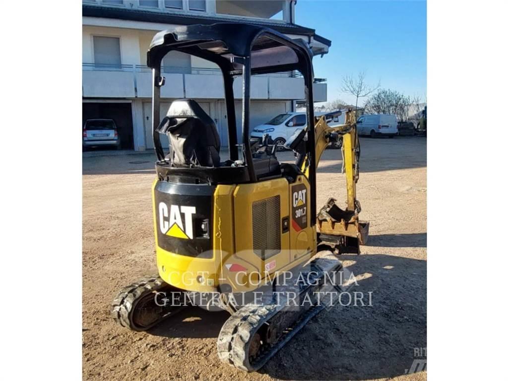 CAT 301.7 Pelle sur chenilles
