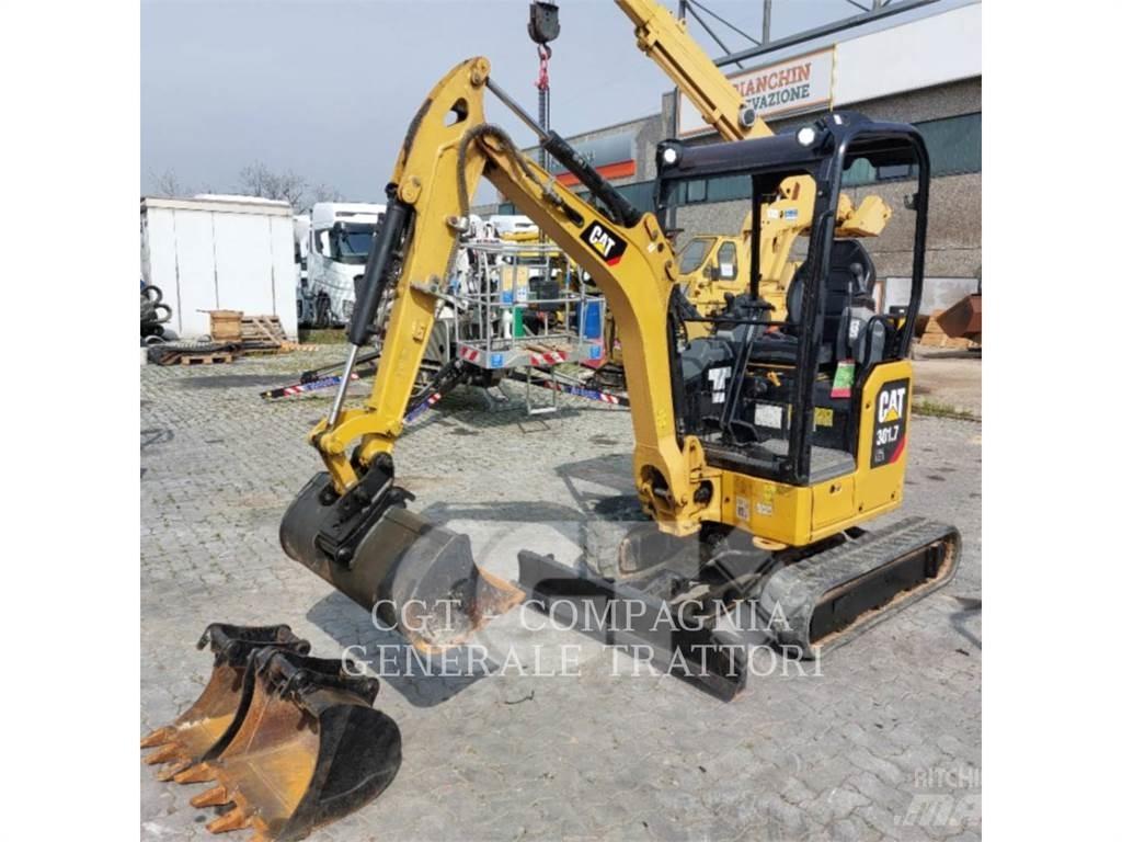 CAT 301.7 Pelle sur chenilles