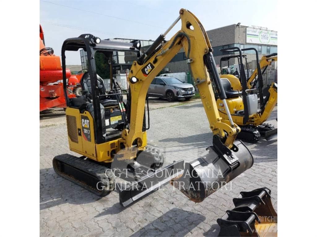 CAT 301.7 Pelle sur chenilles