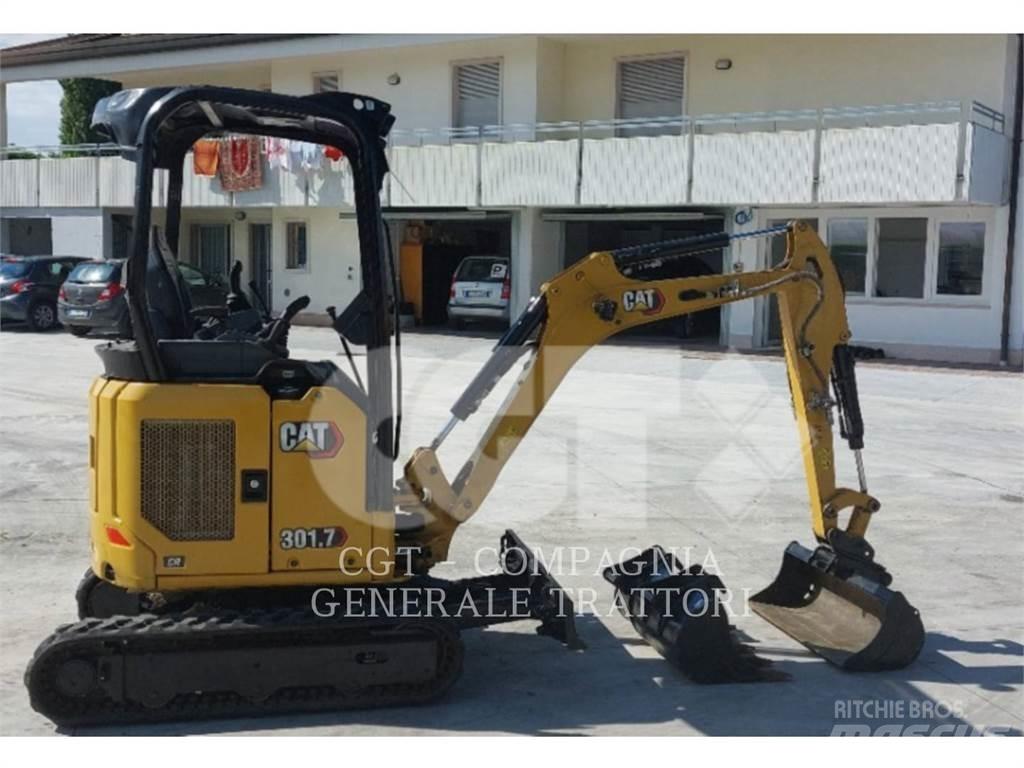 CAT 301.7 Pelle sur chenilles