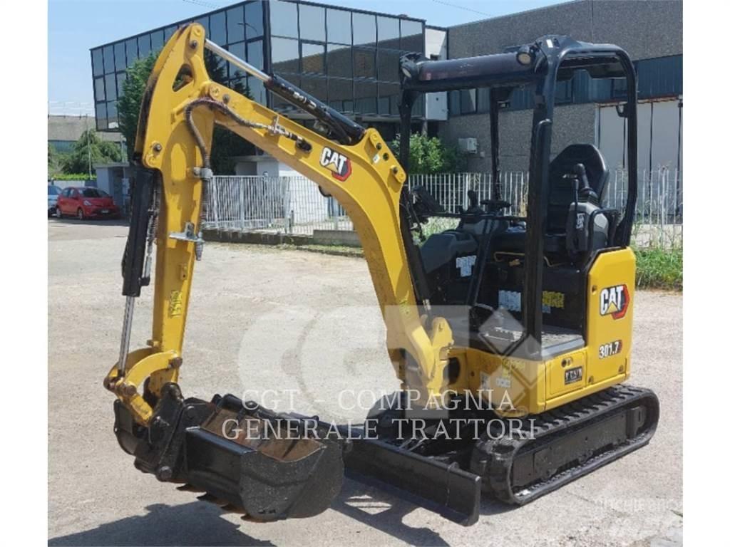 CAT 301.7 Pelle sur chenilles