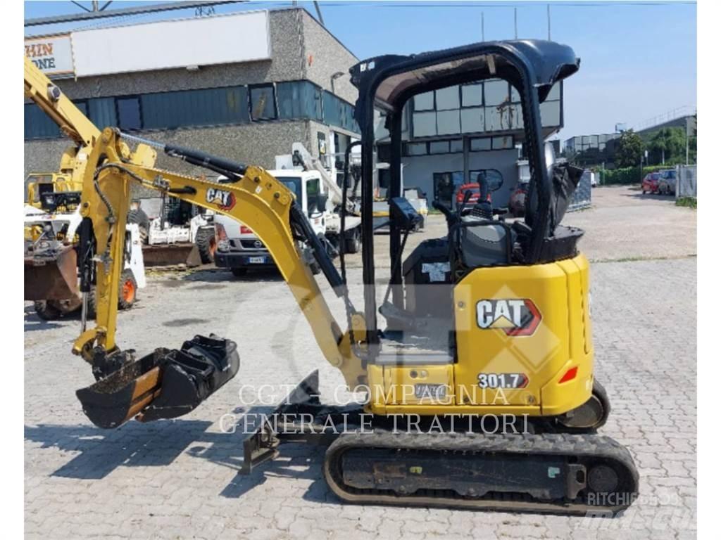CAT 301.7 Pelle sur chenilles
