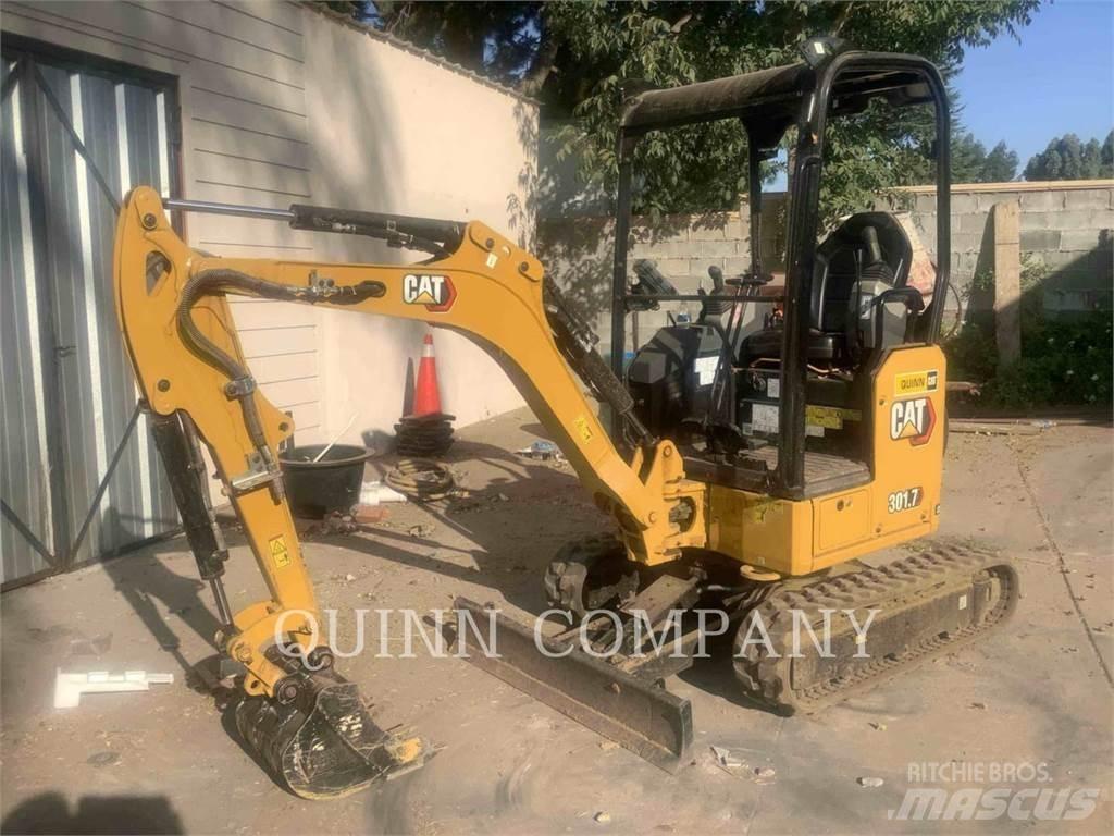 CAT 301.7 Pelle sur chenilles
