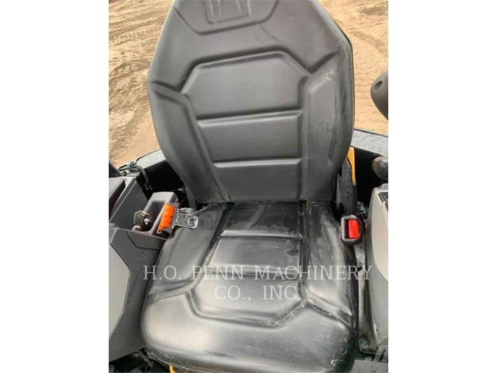 CAT 301.7-05CR Pelle sur chenilles