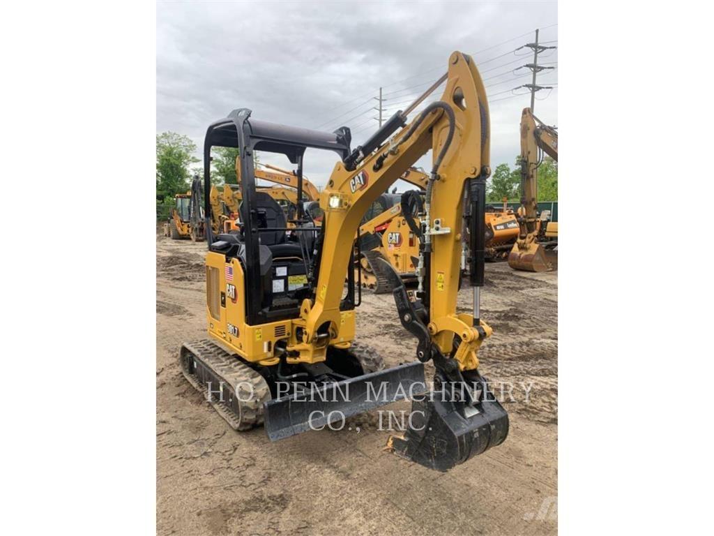 CAT 301.7-05CR Pelle sur chenilles