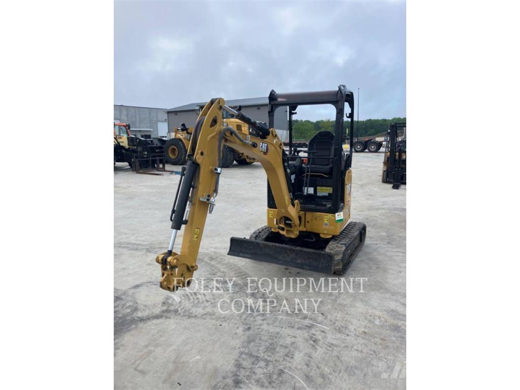 CAT 301.7-05LO Pelle sur chenilles