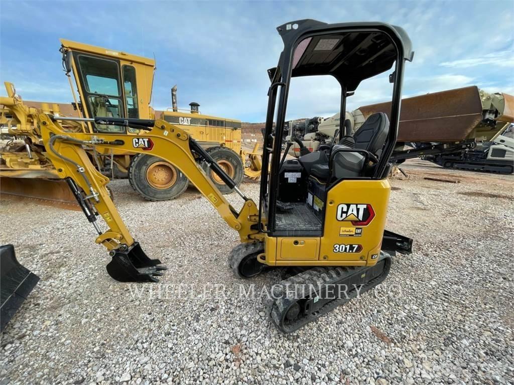 CAT 301.7 C1 Pelle sur chenilles