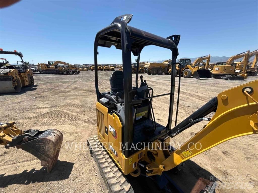 CAT 301.7 C1 Pelle sur chenilles