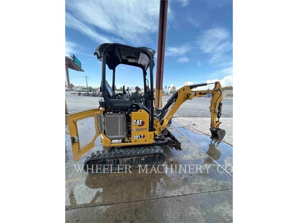 CAT 301.7 C1 Pelle sur chenilles