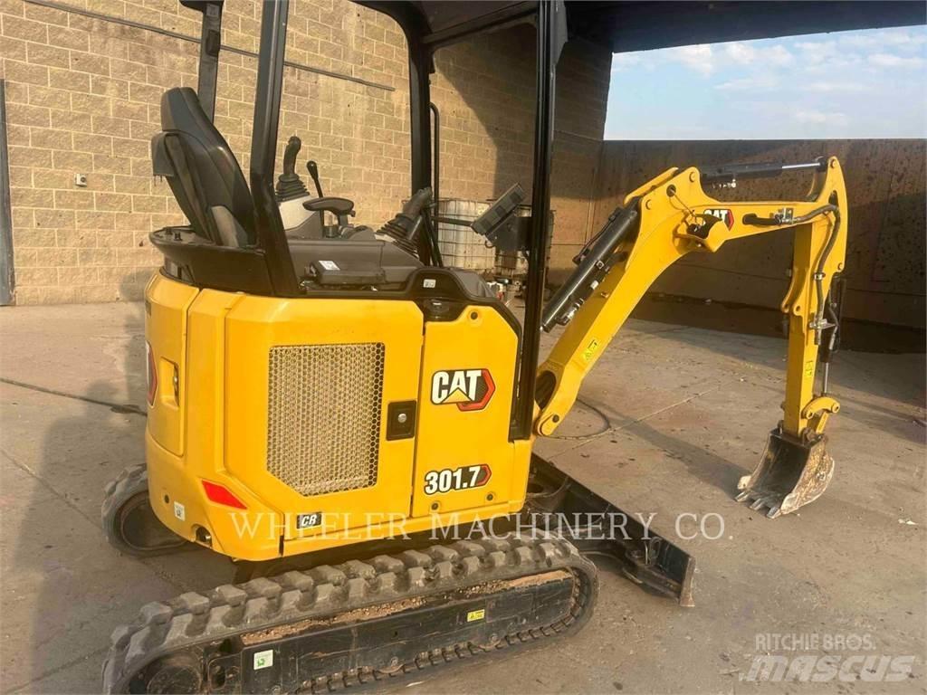 CAT 301.7 C1 Pelle sur chenilles