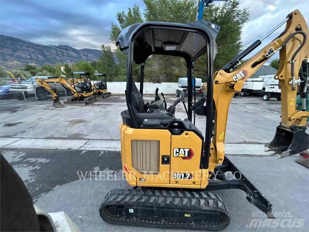 CAT 301.7 C1 Pelle sur chenilles