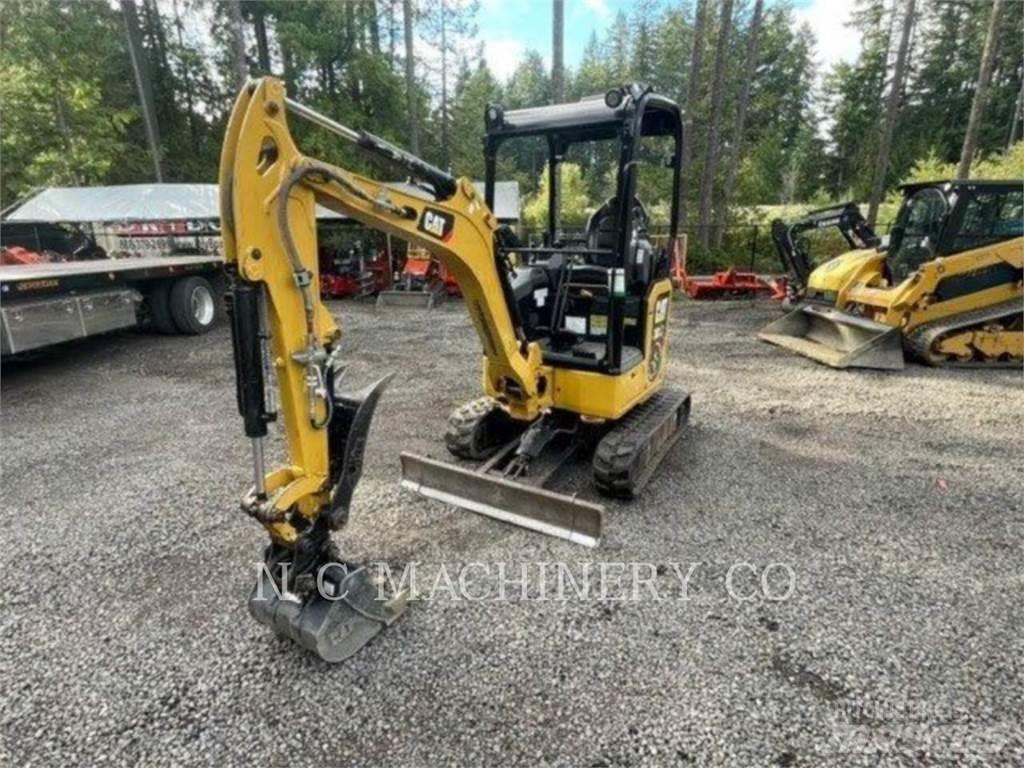 CAT 301.7 CRCN Pelle sur chenilles