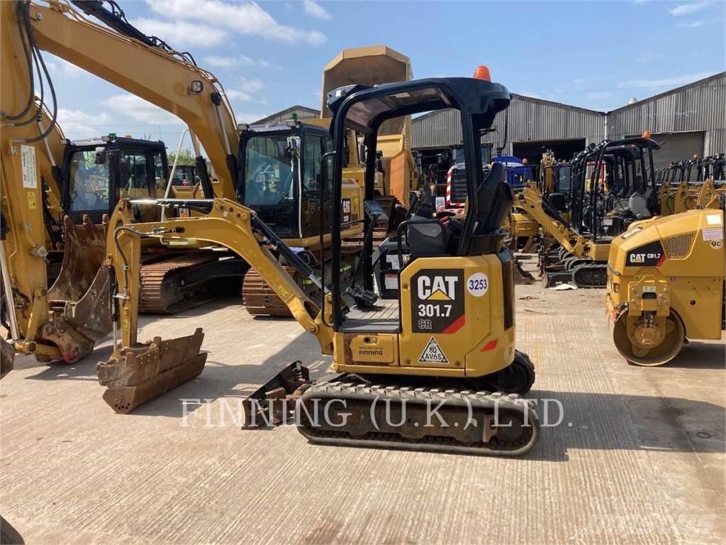 CAT 301.705 Pelle sur chenilles