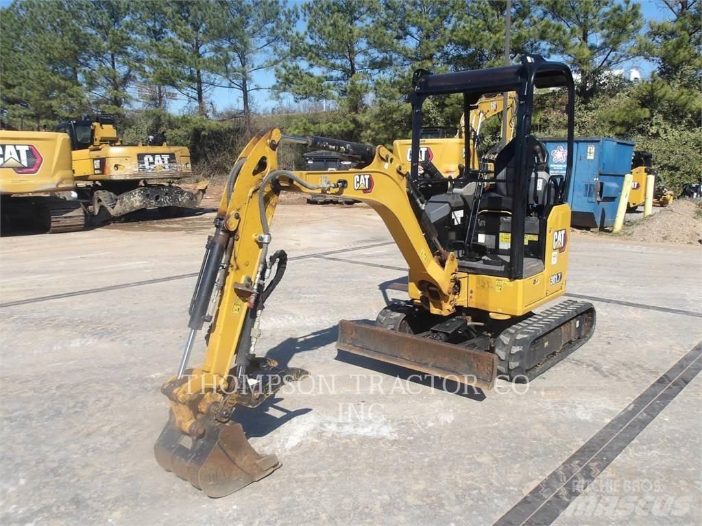 CAT 301.7CR Pelle sur chenilles