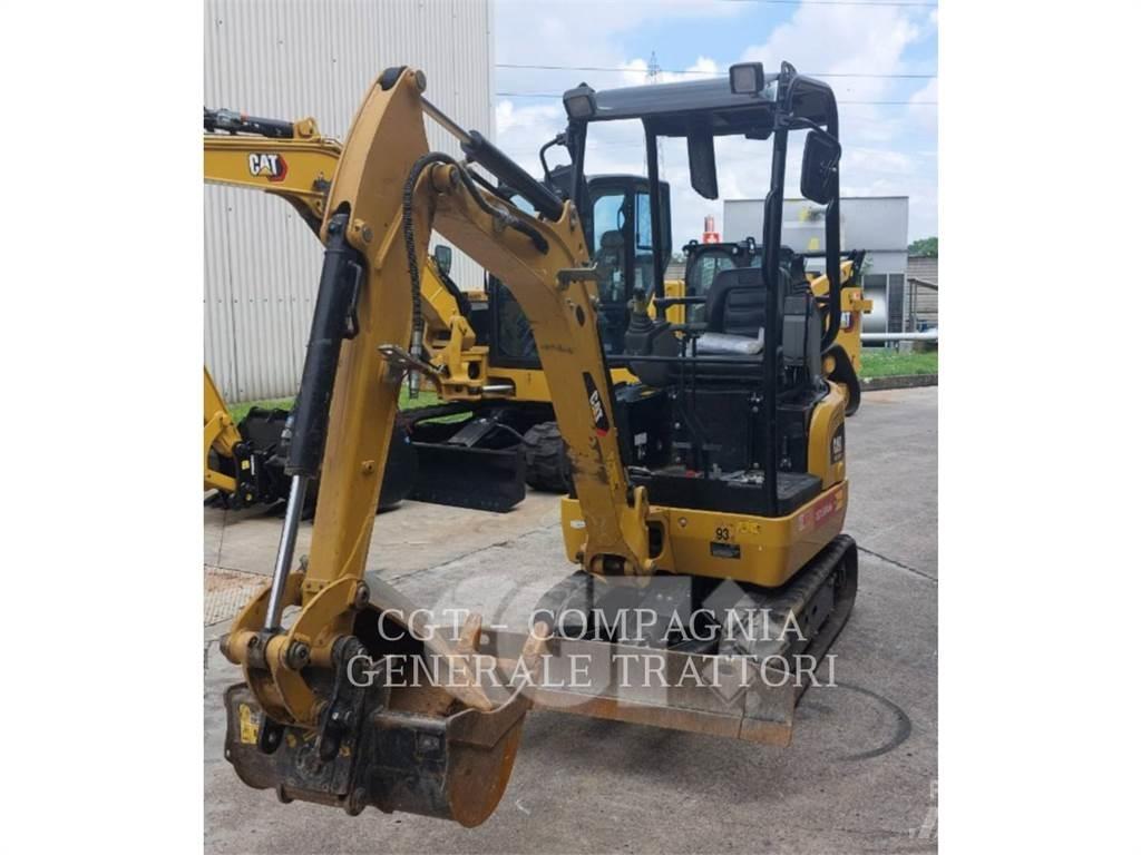 CAT 301.7D Pelle sur chenilles