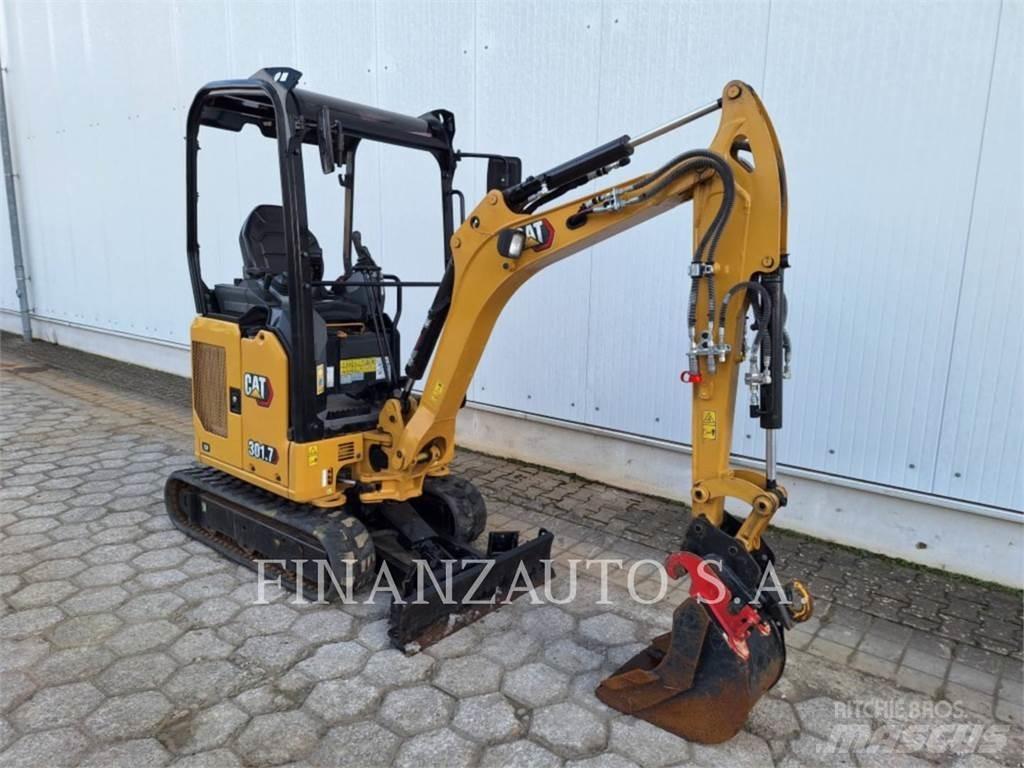 CAT 301.7D Pelle sur chenilles