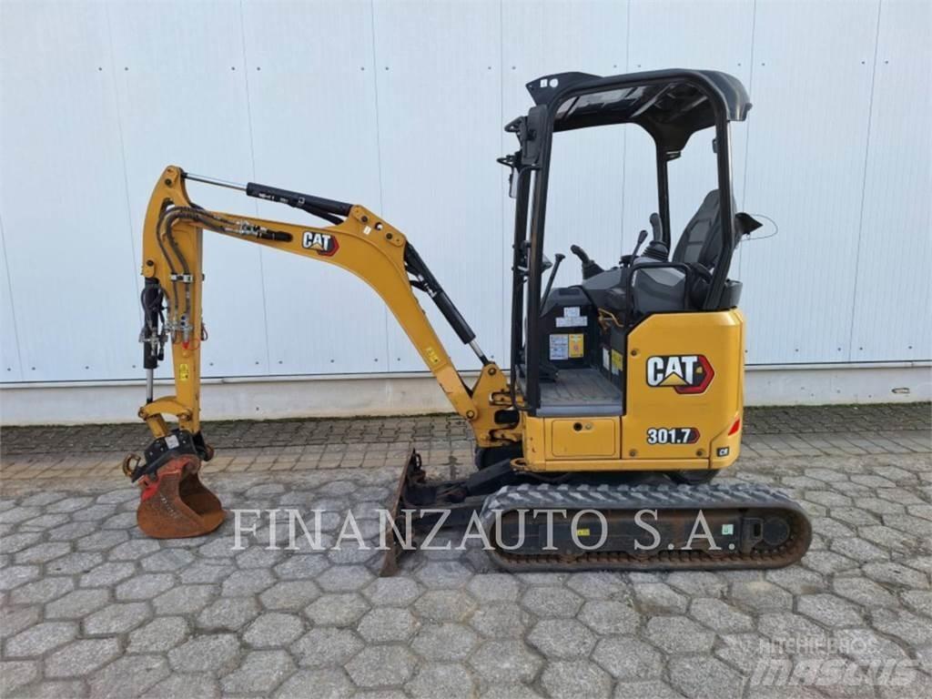 CAT 301.7D Pelle sur chenilles