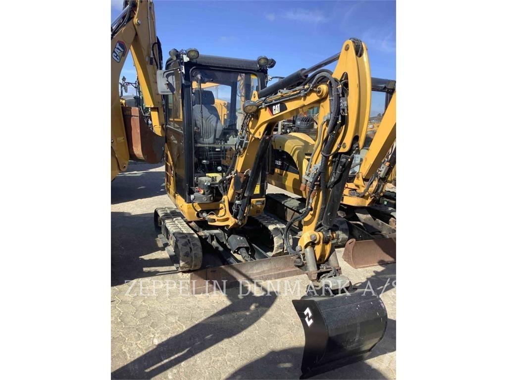 CAT 301.7D Mini pelle < 7t