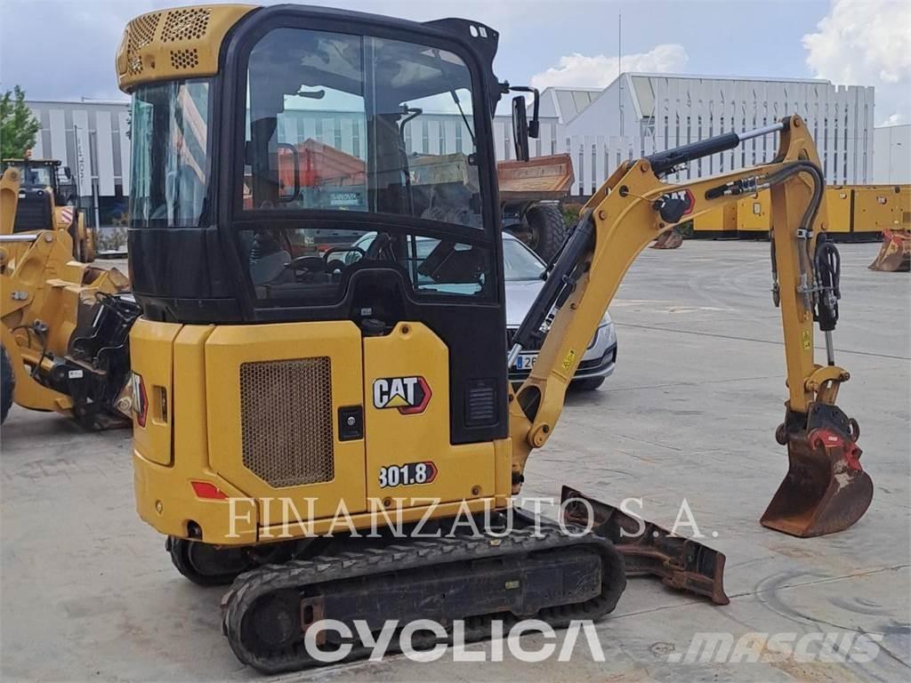 CAT 301.8 Pelle sur chenilles