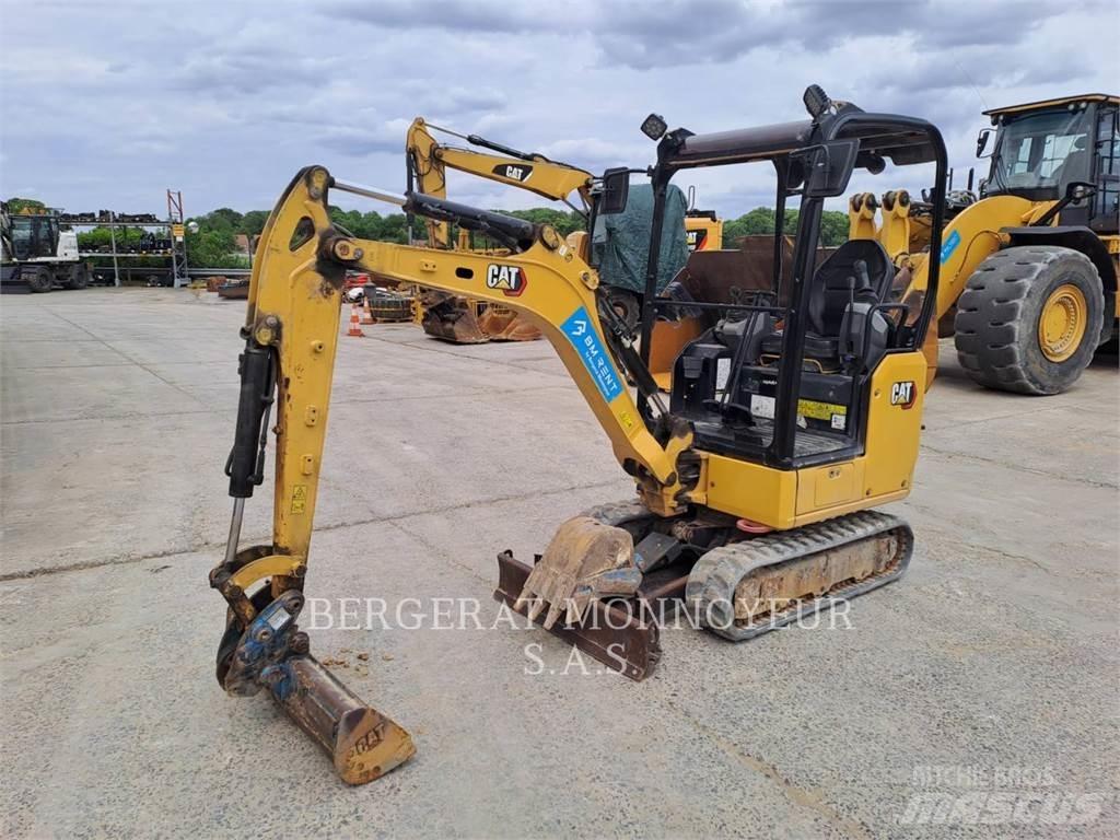 CAT 301.8 Pelle sur chenilles