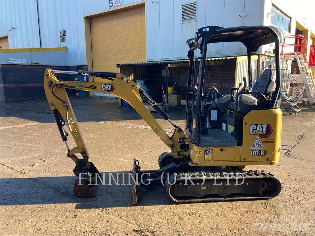 CAT 301.8 Pelle sur chenilles