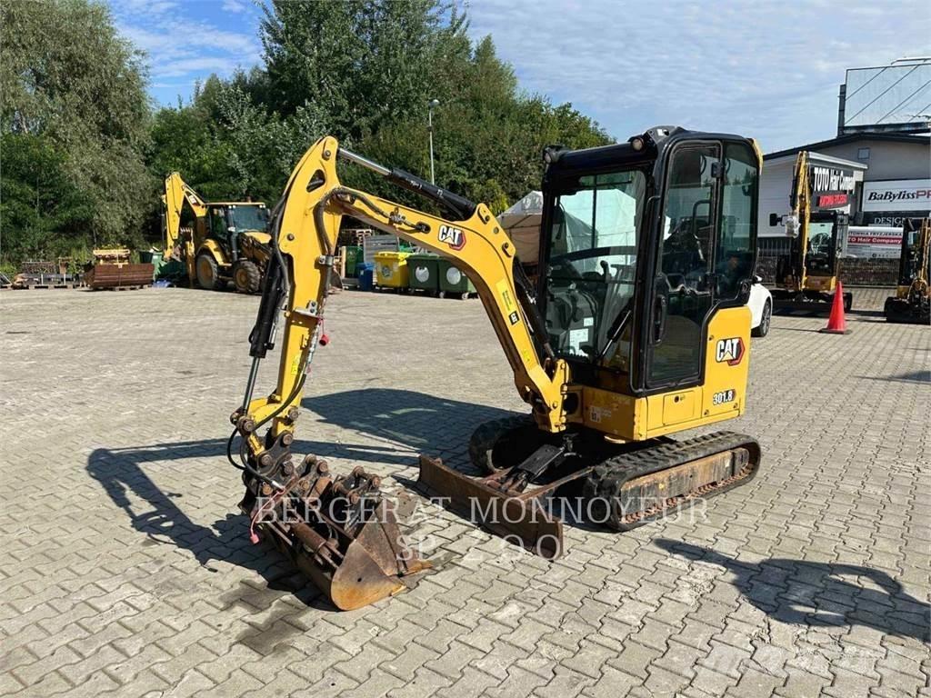CAT 301.8 Pelle sur chenilles