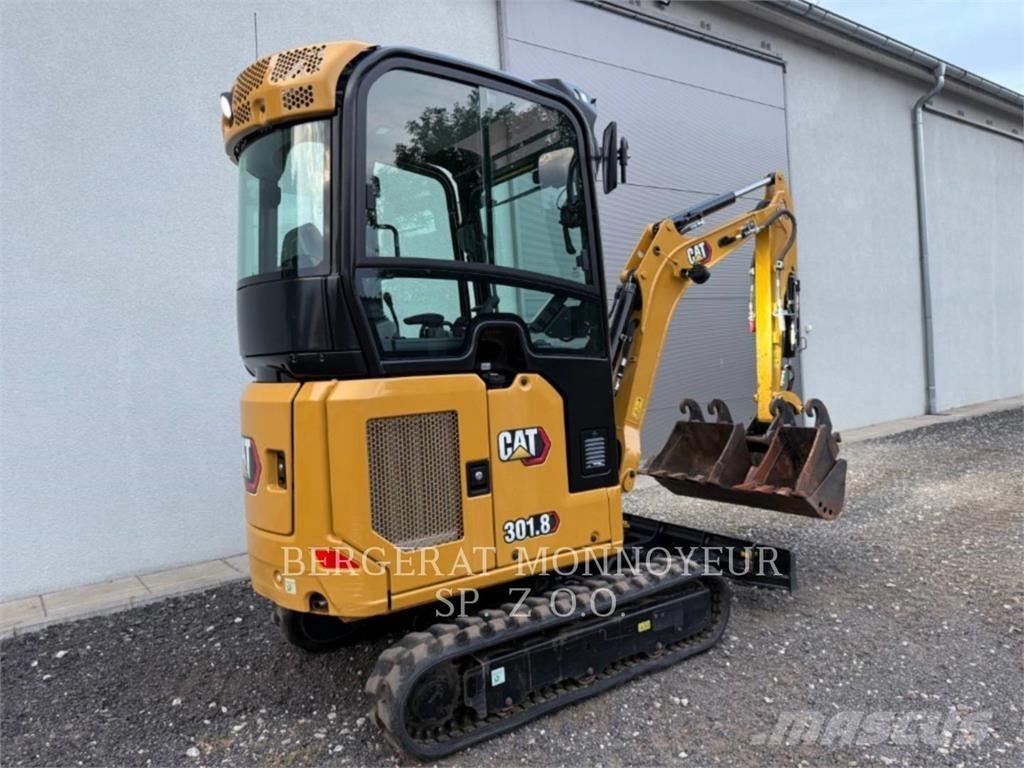 CAT 301.8 Pelle sur chenilles