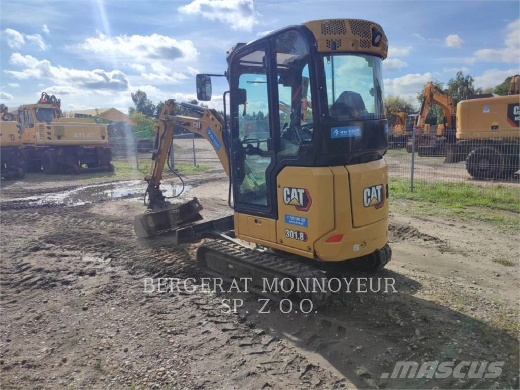 CAT 301.8 Pelle sur chenilles