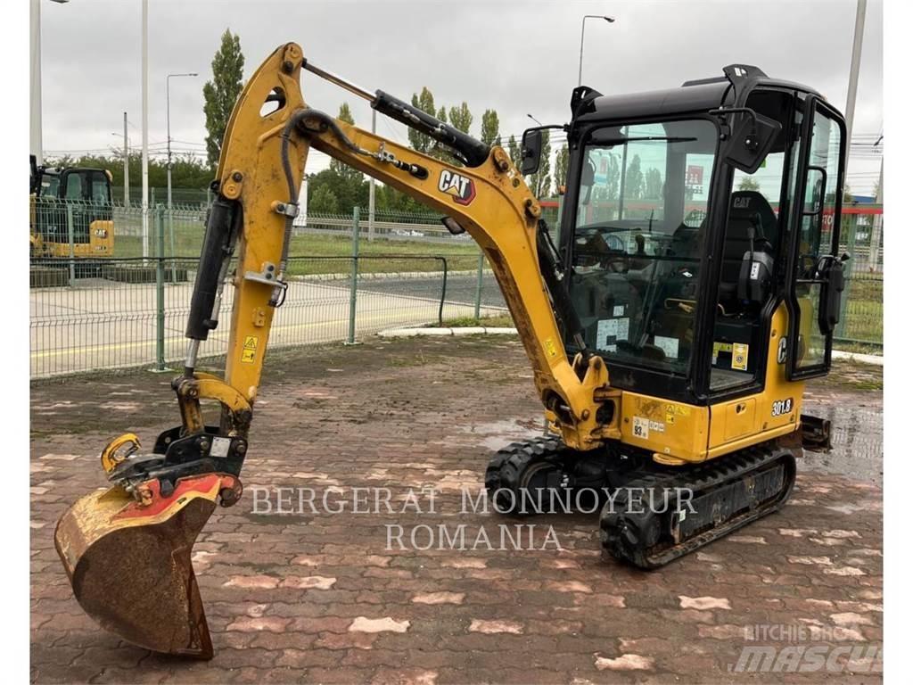 CAT 301.8-05 Pelle sur chenilles