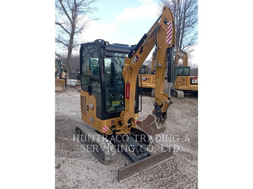CAT 301.8-05 Pelle sur chenilles