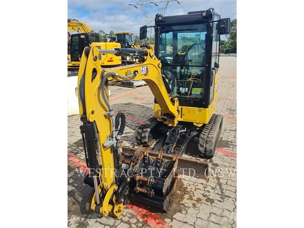 CAT 301.8-05 Pelle sur chenilles
