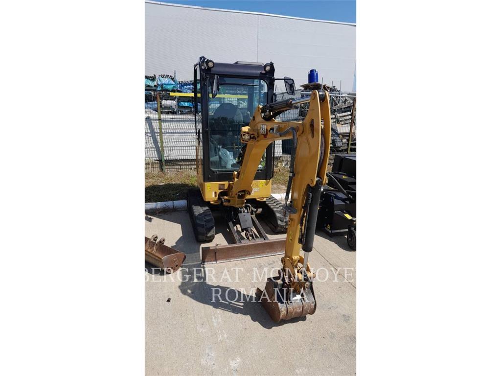 CAT 301.8-05 Pelle sur chenilles