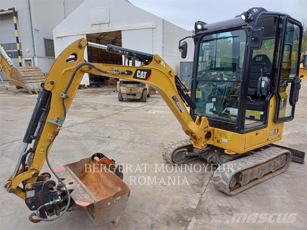 CAT 301.8-05 Pelle sur chenilles
