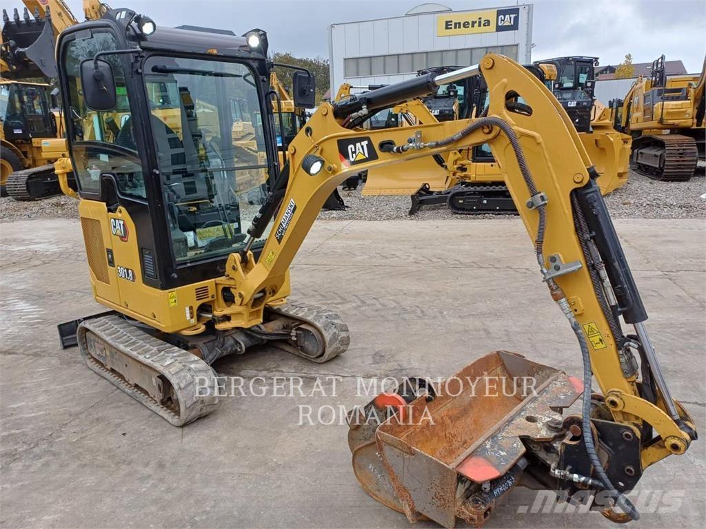 CAT 301.8-05 Pelle sur chenilles