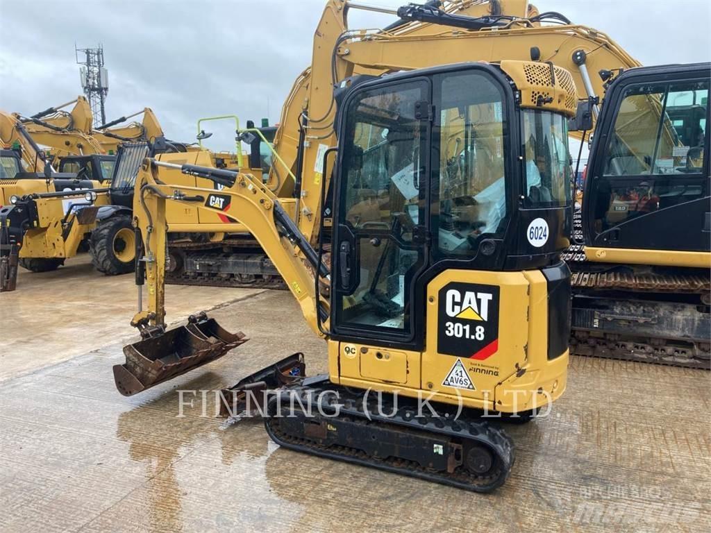 CAT 301.8-05A Pelle sur chenilles