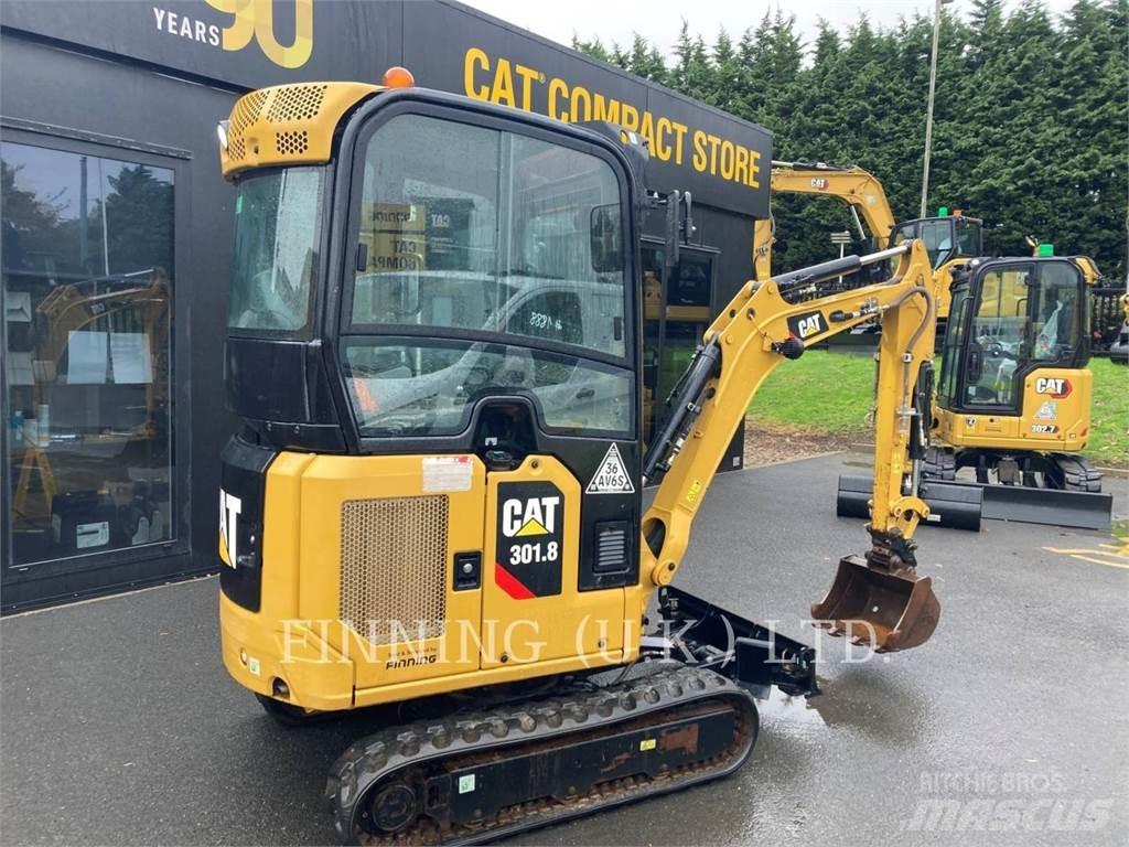CAT 301.8-05A Pelle sur chenilles