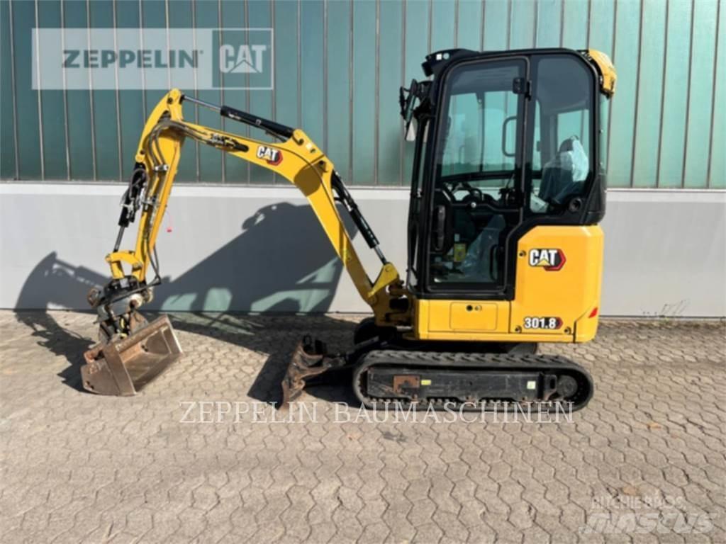 CAT 301.8-05A Pelle sur chenilles